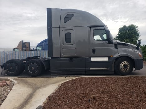 https://www.imanpro.net/pub/co/c1truck/photo/1086/4.jpg?20260626102756