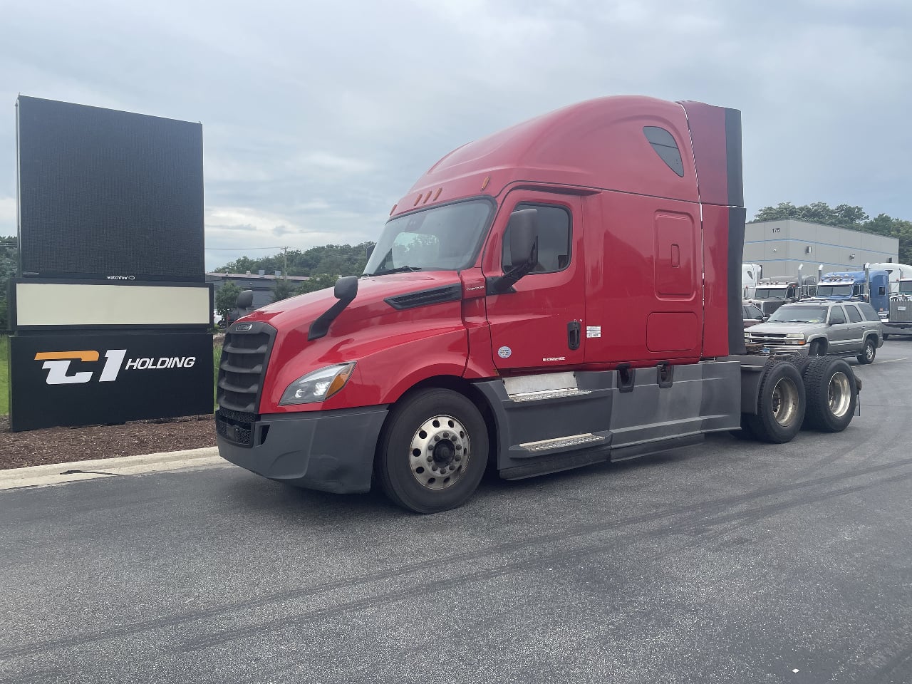 2020 FREIGHTLINER CASCADIA Sleeper #1 2020 FREIGHTLINER CASCADIA Sleeper #1