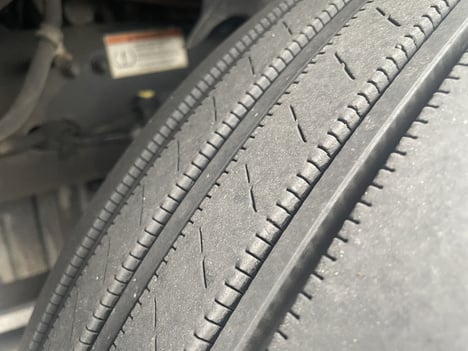 https://www.imanpro.net/pub/co/c1truck/photo/1087/10.jpg?20260720145512