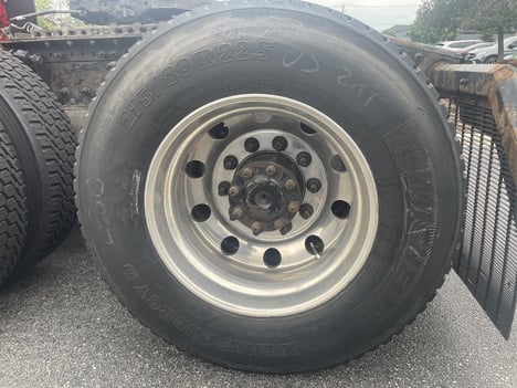 https://www.imanpro.net/pub/co/c1truck/photo/1087/14.jpg?20260720145512
