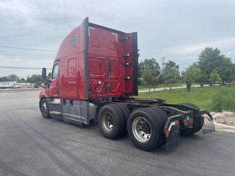 https://www.imanpro.net/pub/co/c1truck/photo/1087/7.jpg?20260720145512