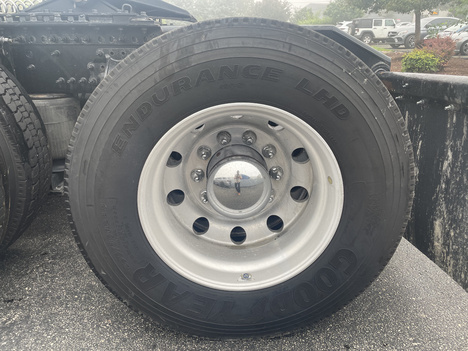 https://www.imanpro.net/pub/co/c1truck/photo/1091/14.jpg?20260813104124