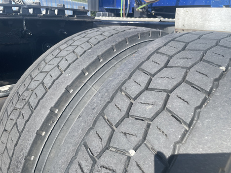 https://www.imanpro.net/pub/co/c1truck/photo/1092/21.jpg?20260820165839