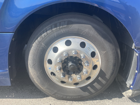 https://www.imanpro.net/pub/co/c1truck/photo/1092/22.jpg?20260820165839