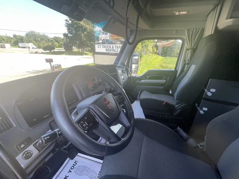 https://www.imanpro.net/pub/co/c1truck/photo/1092/25.jpg?20260820165839