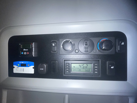 https://www.imanpro.net/pub/co/c1truck/photo/1092/35.jpg?20260820165839