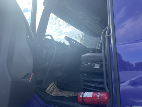 https://www.imanpro.net/pub/co/c1truck/photo/1103/20.jpg?20260901120432