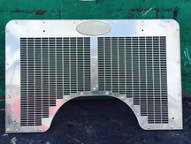  PETERBILT  Grille #1025