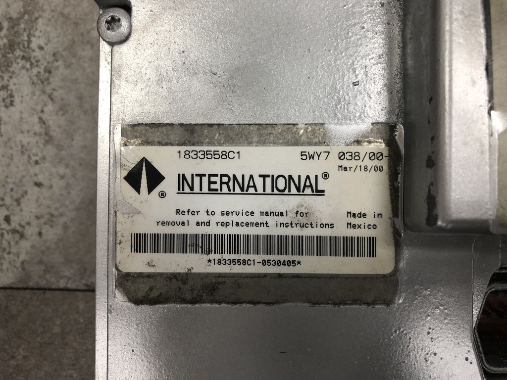 USED 2000 INTERNATIONAL DT466E / T444E ENGINE ECM TRUCK PARTS #1344-2