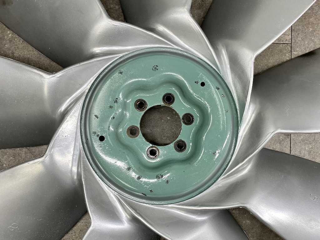 2008 DETROIT SERIES 60 FAN BLADE FOR SALE 1789