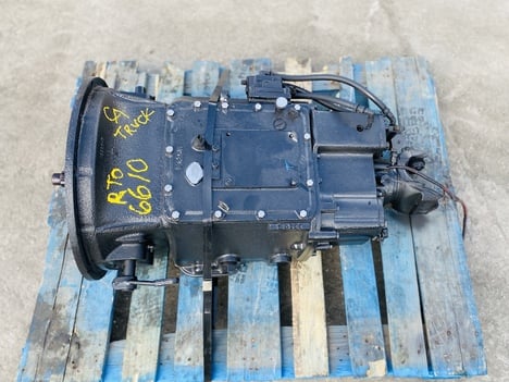 EATON-FULLER RTO6610 Transmission #2060
