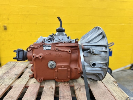 EATON-FULLER FS5205A Truck Engine #2305