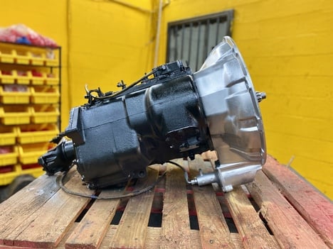  EATON-FULLER FR-13210B Transmission #2413