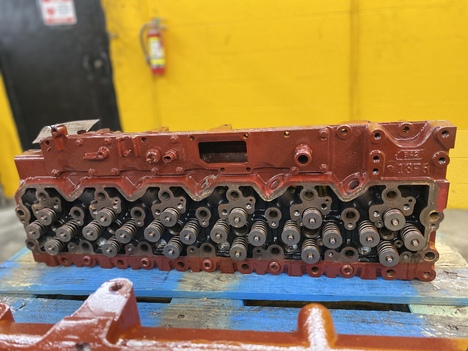  CUMMINS ISL Cylinder Head #2564