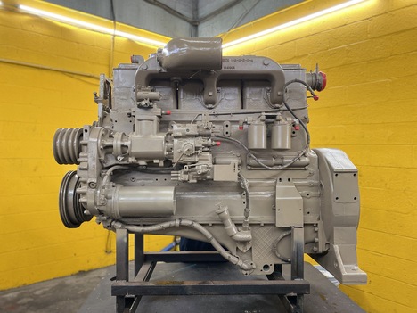  CUMMINS 855 Truck Engine #2740