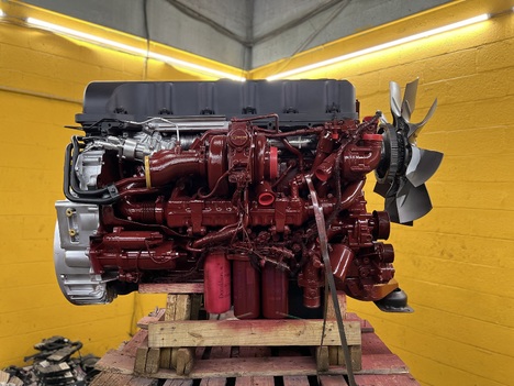 2011 MACK MP7 Truck Engine #2913