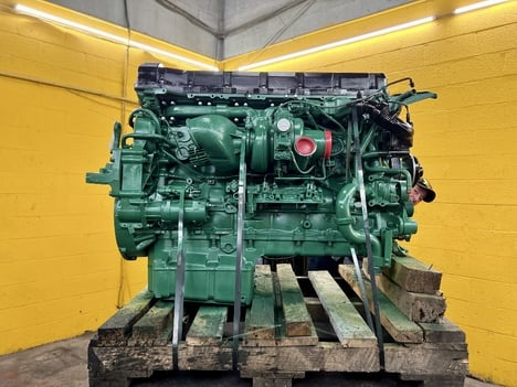2006 VOLVO D16 Truck Engine #2939