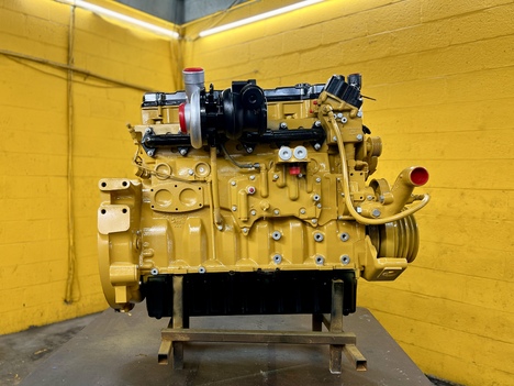 2004 CAT C9 Truck Engine #3345