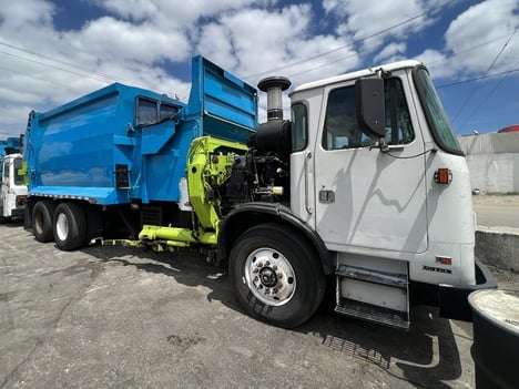 2014 AUTOCAR Xpeditor Garbage Truck #3404