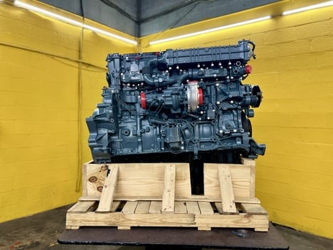 2014-detroit-dd13-truck-engine #3949 2014-detroit-dd13-truck-engine #3949