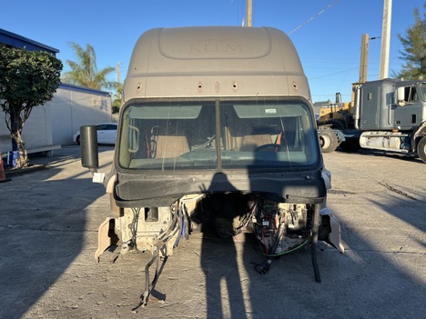 2016 FREIGHTLINER CASCADIA 125 Cab Body #4037