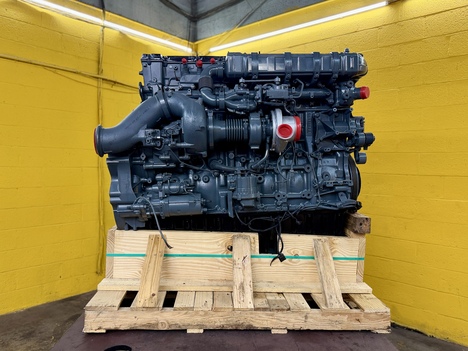 2013-detroit-dd15-truck-engine #4055