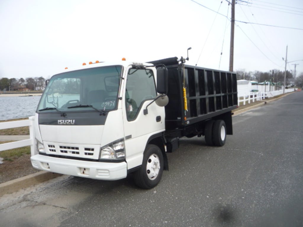 USED 2007 ISUZU  NPR DUMP  TRUCK  FOR SALE IN IN NEW JERSEY 