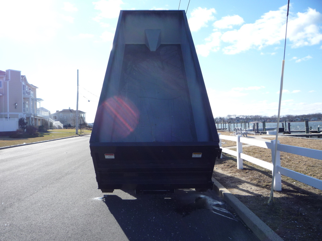 USED 2012 INTERNATIONAL 4300 ROLLOFF TRUCK FOR SALE IN IN NEW JERSEY