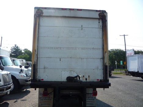 USED SUPREME 18 FT REEFER BODY TRUCK BODY #12077-3