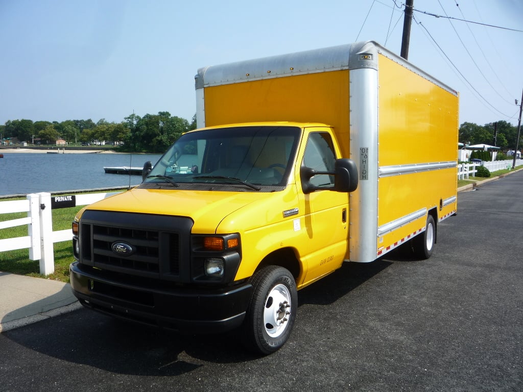Used 15 Ford 50 Box Van Truck For Sale In In New Jersey