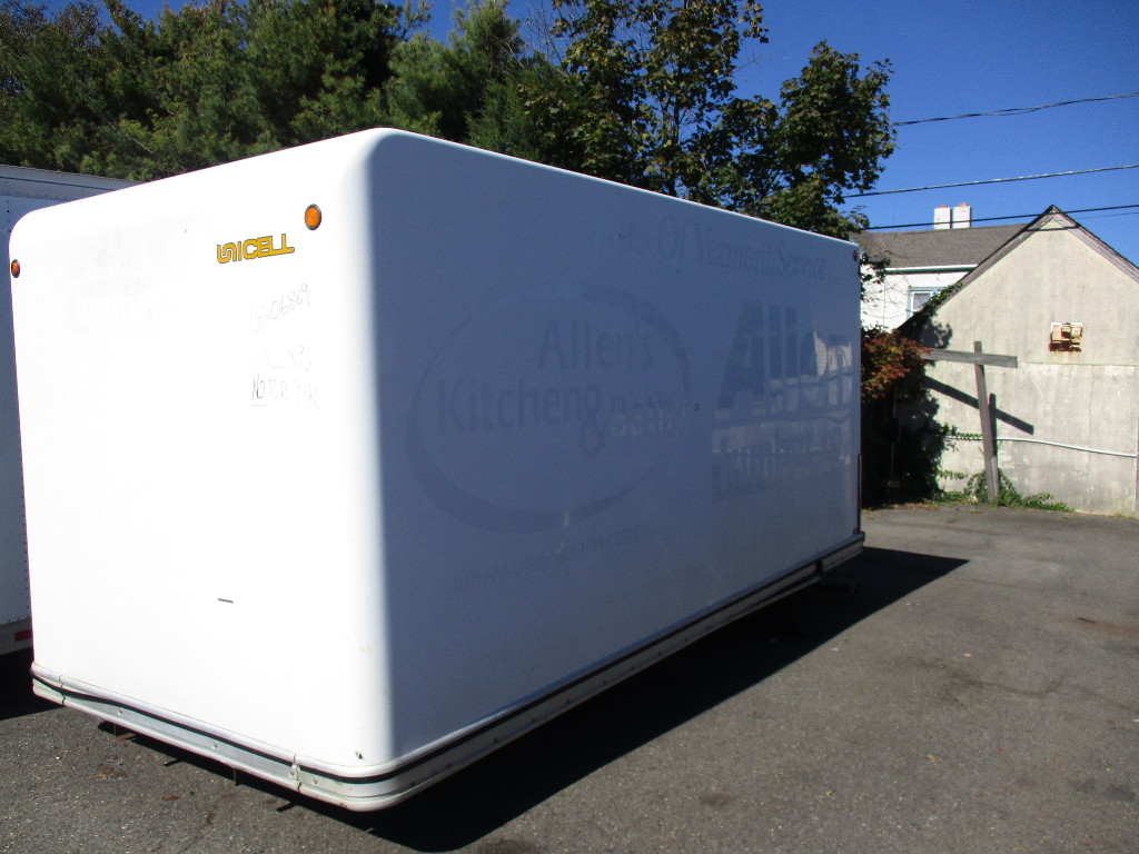 USED UNICELL 16 FT VAN BODY TRUCK BODY #12142