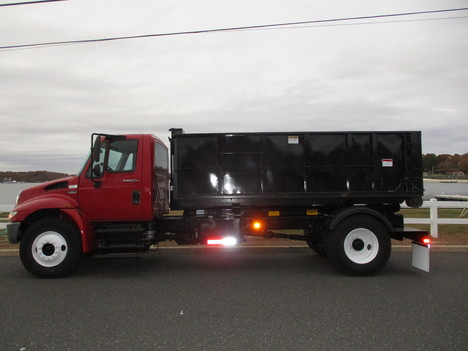 USED 2013 INTERNATIONAL 4300 HOOKLIFT TRUCK #12158-5