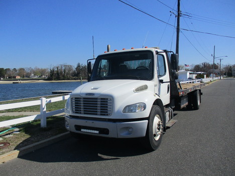 USED 2013 FREIGHTLINER M2 106 ROLLBACK TRUCK #12267-1