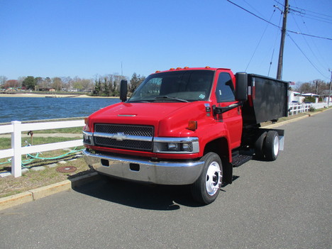 USED 2004 CHEVROLET 4500 ROLL-OFF TRUCK #12268-1