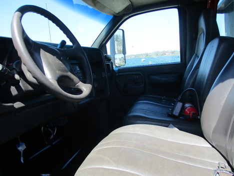 USED 2004 CHEVROLET 4500 ROLL-OFF TRUCK #12268-2