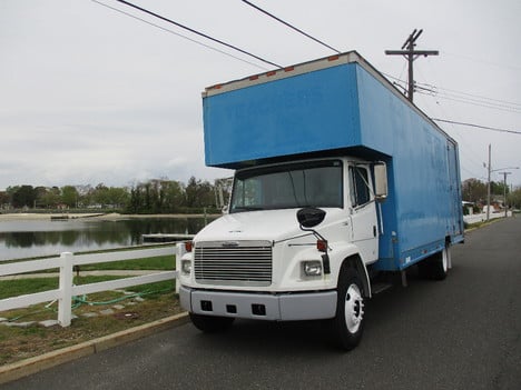 USED 2000 FREIGHTLINER M2 MOVING TRUCK #12277-1