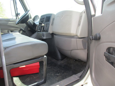 USED 2008 INTERNATIONAL 4400 6 X 4 REEFER TRUCK #12280-2