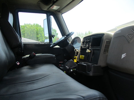 USED 2014 INTERNATIONAL 4400 6 X 4 DUMP TRUCK #12293-3