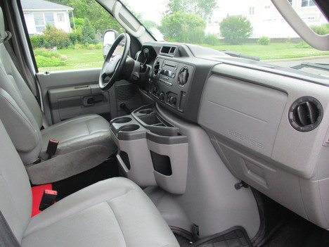 USED 2017 FORD E350 BOX VAN TRUCK #12304-3