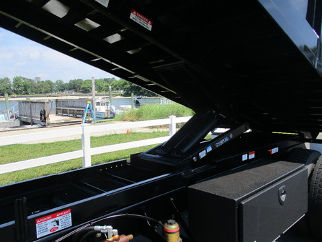 USED 2015 INTERNATIONAL 4300 CHIPPER DUMP TRUCK #12317-8