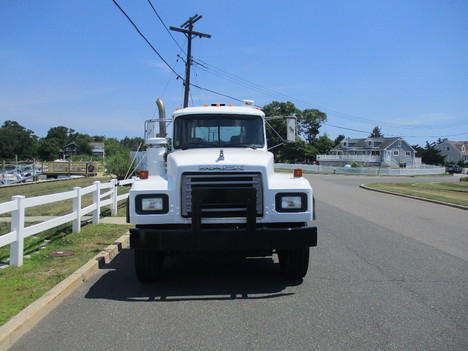 USED 2002 MACK RD688S ROLL-OFF TRUCK #12322-2