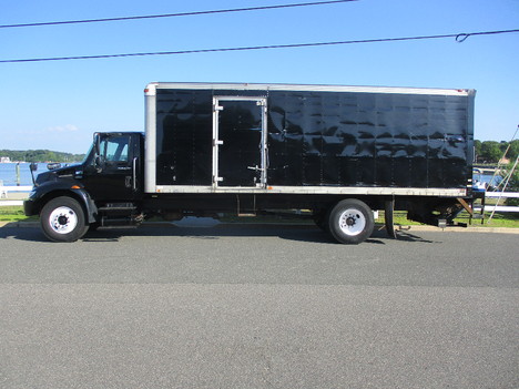 USED 2005 MORGAN 24 FT VAN BODY TRUCK BODY #12333-1