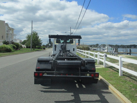 USED 2007 INTERNATIONAL 4300 ROLL-OFF TRUCK #12355-6