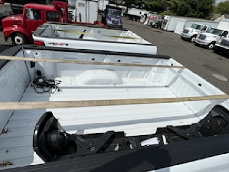 NEW 2022 GMC 8 FT PICKUP TRUCK BODY #12357-6