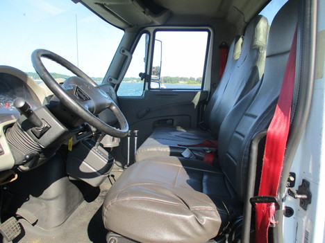 USED 2013 INTERNATIONAL 4300 HOOKLIFT TRUCK #12359-2