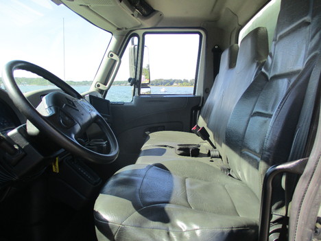 USED 2016 INTERNATIONAL 4300 BOX VAN TRUCK #12361-2