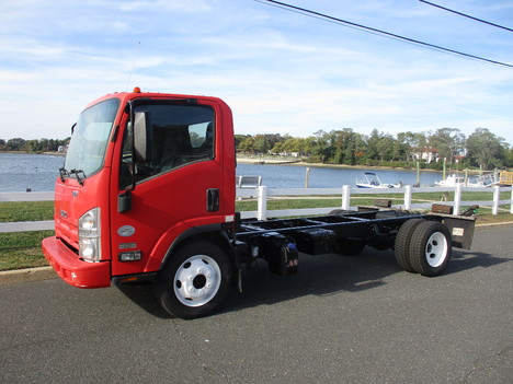 USED 2015 ISUZU NRR CAB CHASSIS TRUCK #12367-1