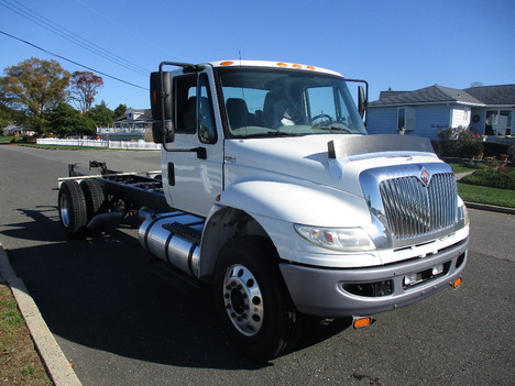 USED 2015 INTERNATIONAL 4300 CAB CHASSIS TRUCK #12389-4