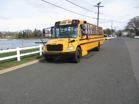 USED2011THOMAS54PASSENGERSCHOOLBUS #12391-1
