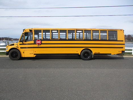 USED2011THOMAS54PASSENGERSCHOOLBUS #12391-5